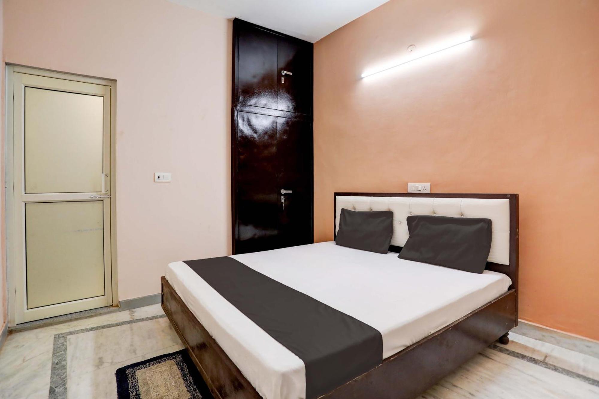 Hotel O Tilak Hotel 24 Sector 27 Near By Vinayak Hospital Gali No-6 Noida Extérieur photo