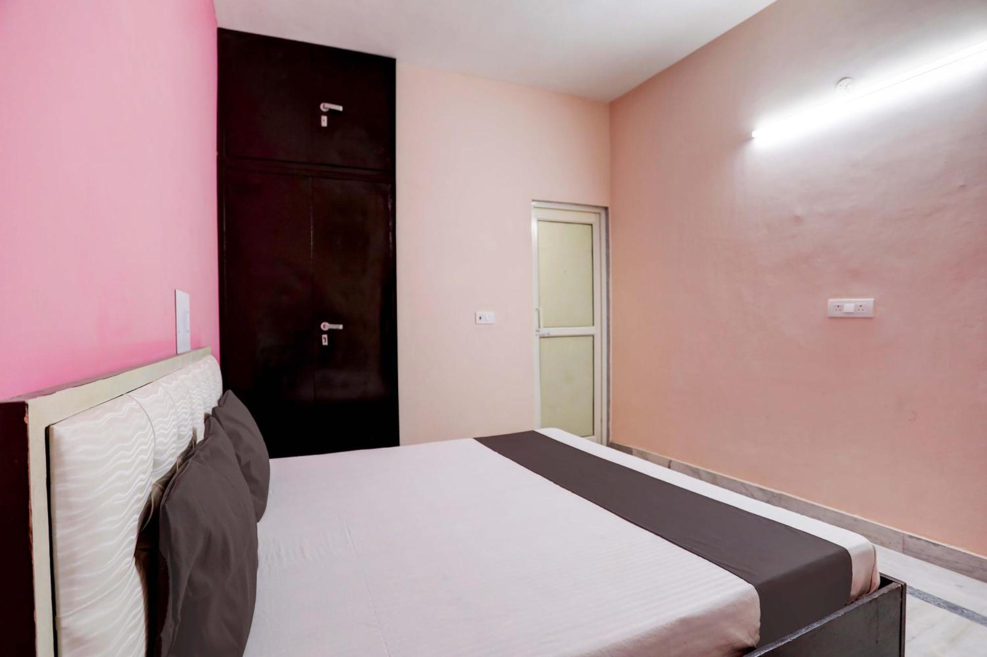 Hotel O Tilak Hotel 24 Sector 27 Near By Vinayak Hospital Gali No-6 Noida Extérieur photo